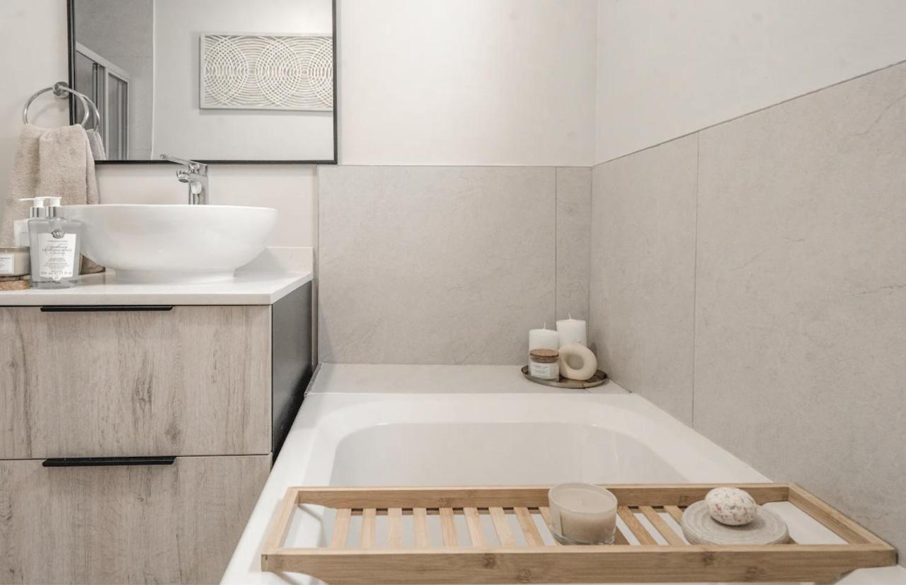 Tranquil Zen Oasis In Midrand: The Perfect Retreat Apartment *