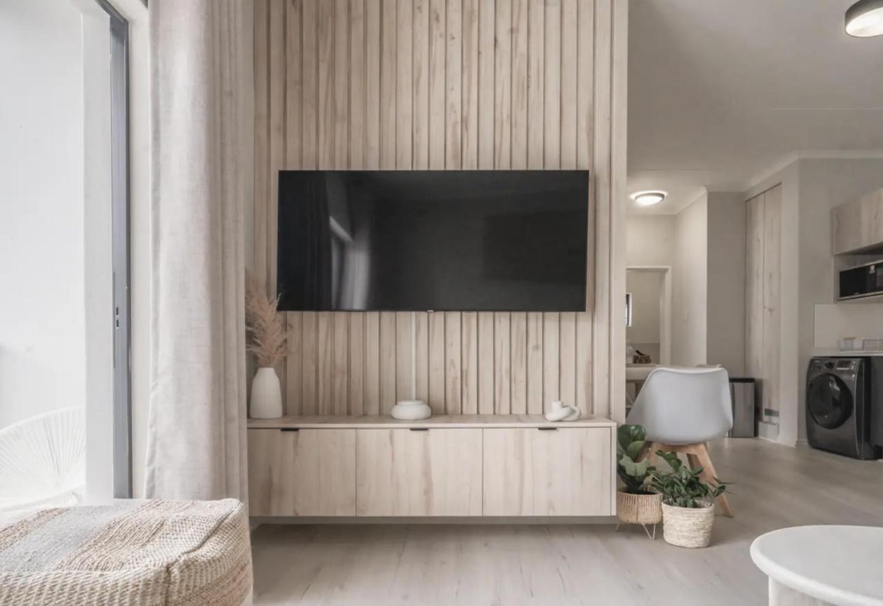 Tranquil Zen Oasis In Midrand: The Perfect Retreat Apartment