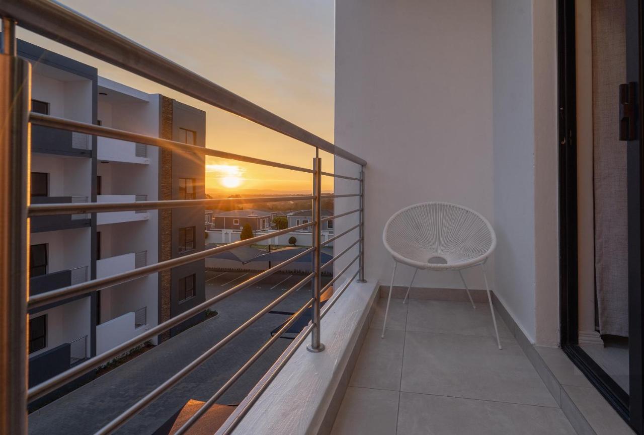 Apartment Tranquil Zen Oasis In Midrand: The Perfect Retreat